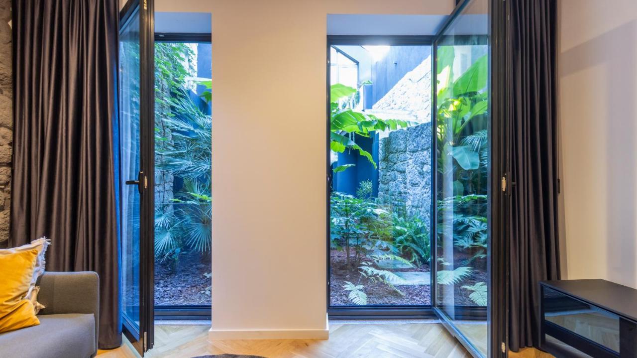 Luxury Oasis In Bonfim By Lovelystay Porto Luaran gambar